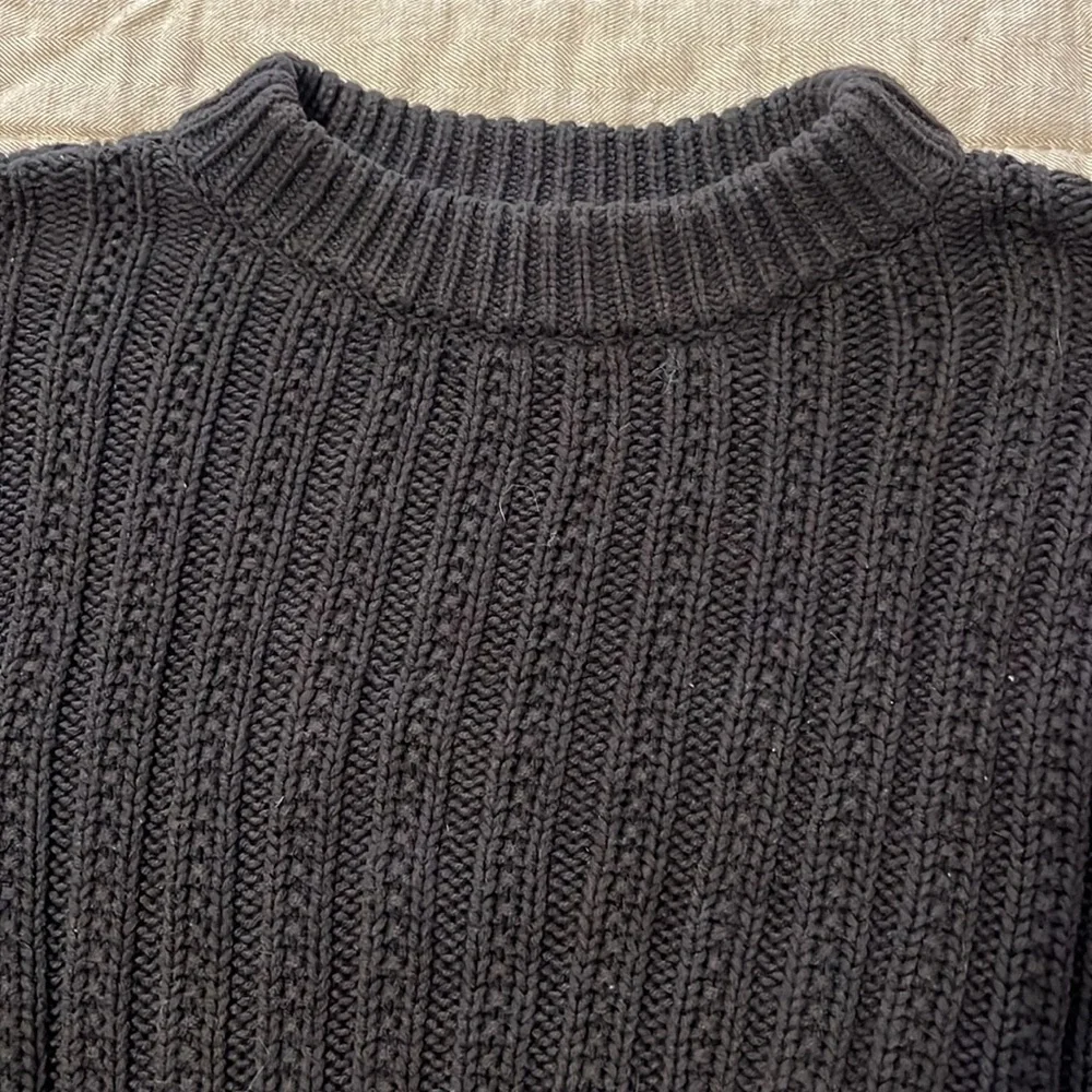 Sweater - Picture 2 of 2